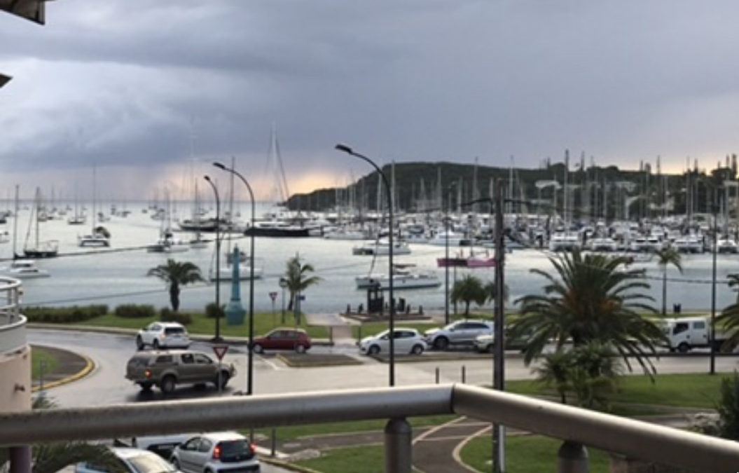 APT F4 en duplex à la BAIE DE L’ORPHELINAT