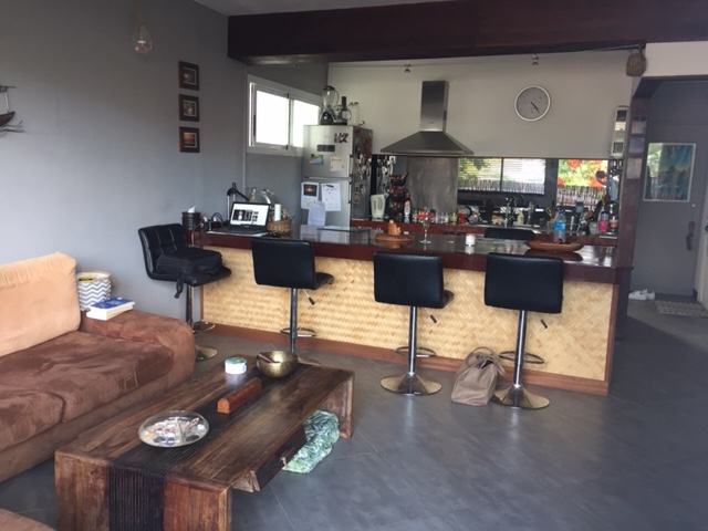 APPARTEMENT F2 Ã OUEMO MAGENTA
