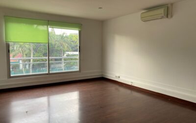 BUREAUX au QUARTIER LATIN à la LOCATION