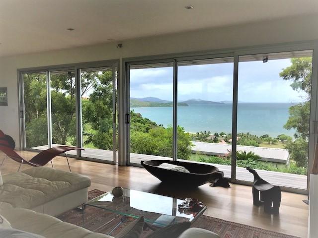 VILLA D’ARCHITECTE à la Vente à NAIA