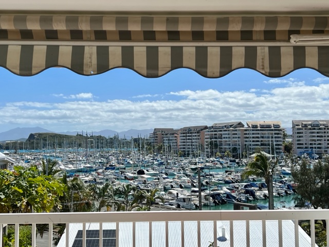 APPARTEMENT F2 – BAIE DES CITRONS à la location