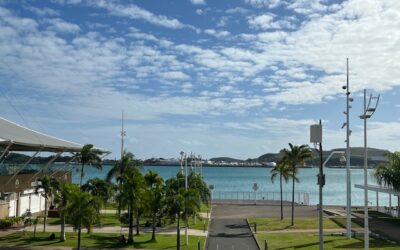 LOCAL PROFESSIONNEL au CENTRE VILLE à la LOCATION