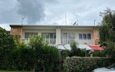 ENSEMBLE IMMOBILIER RÉSIDENTIEL au 6ème KM à la VENTE