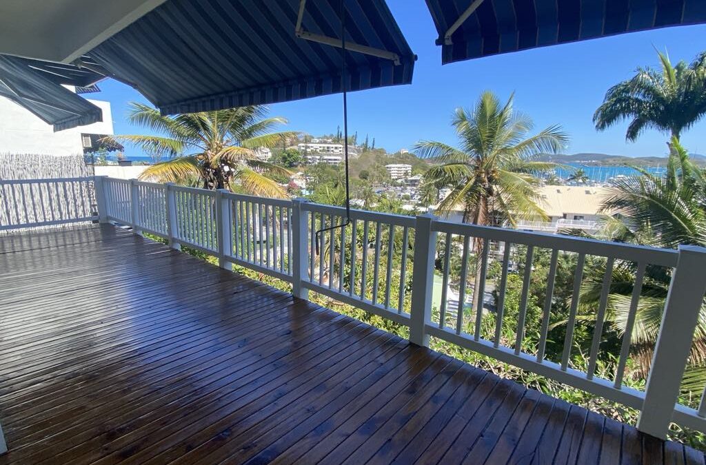 APPARTEMENT F4 à la BAIE DES PECHEURS à la VENTE