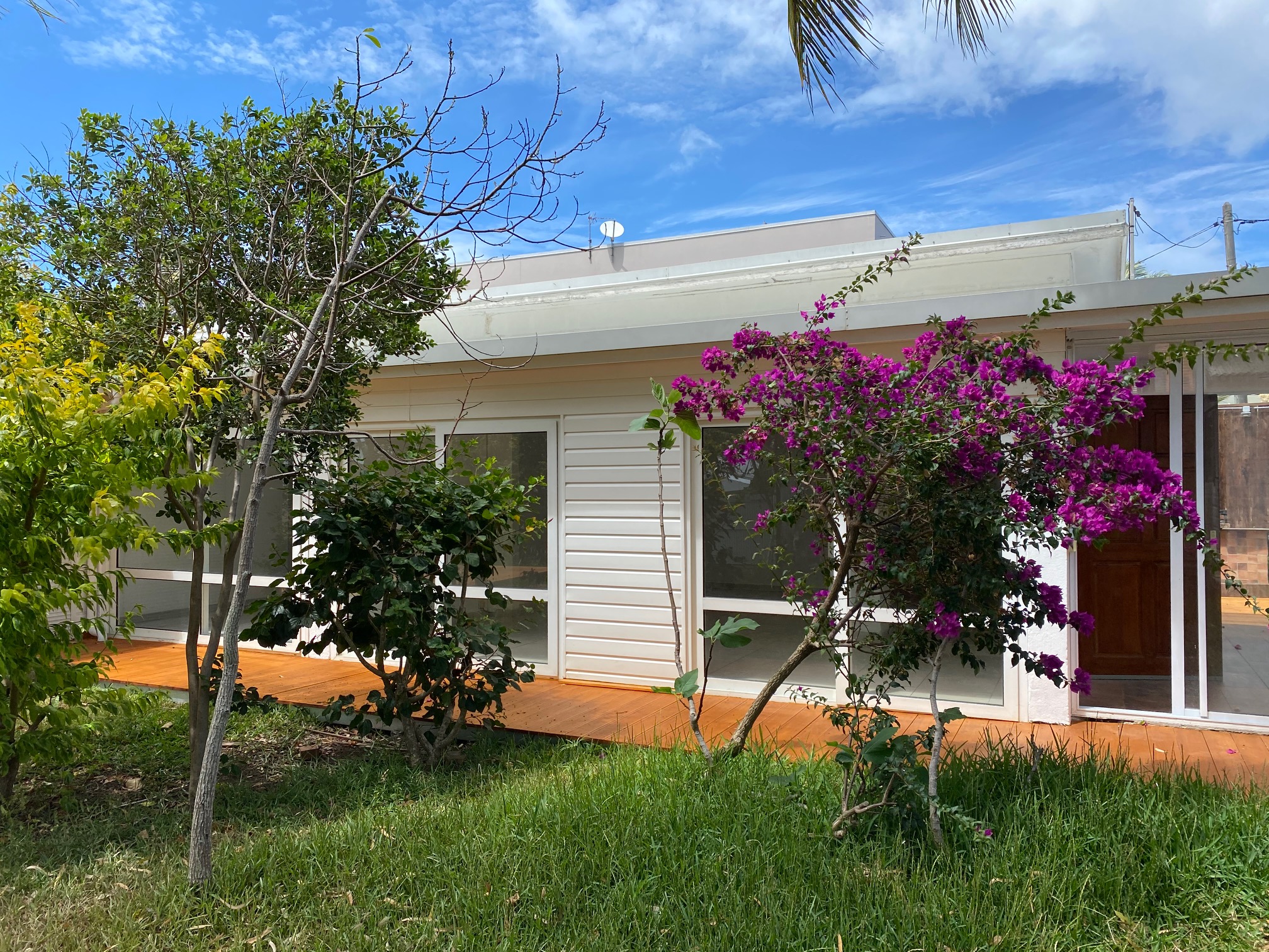 VILLA F3 + STUDIO à la VENTE à OUEMO