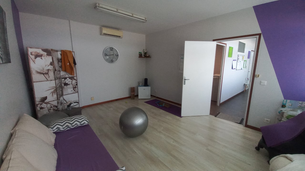 LOCAL COMMERCIAL à BOULARI (MT DORE) à la LOCATION LOCAL COMMERCIAL à BOULARI (MT DORE) à la LOCATION