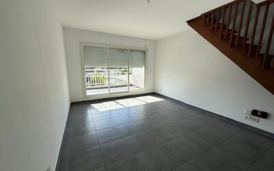 APT F2 à MAGENTA à la LOCATION