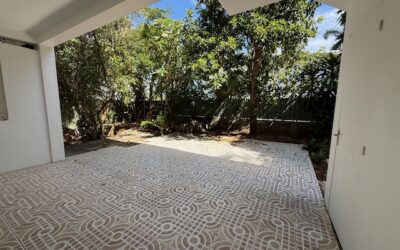 BAS DE VILLA F4 à MAGENTA à la LOCATION