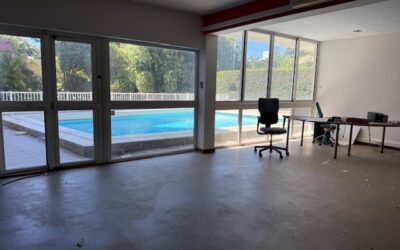 LOCAL COMMERCIAL au VAL PLAISANCE à la VENTE