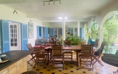 VILLA F5 avec piscine au MONT-DORE à la LOCATION